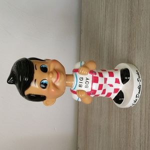 BIG BOY BOBBLE HEAD Bob's Elias Shoneys Wacky Bobbing Wobbler 1998 Funko